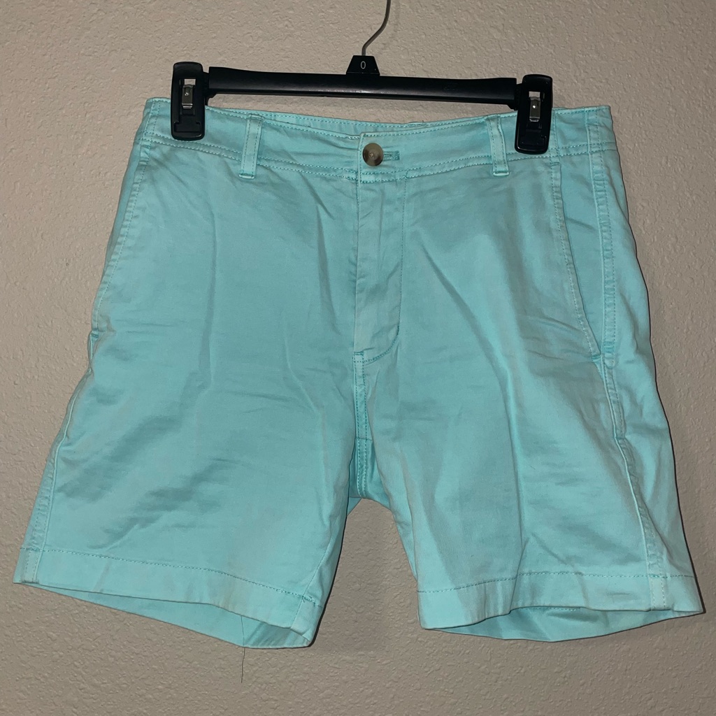 Vineyard Vine Island Short